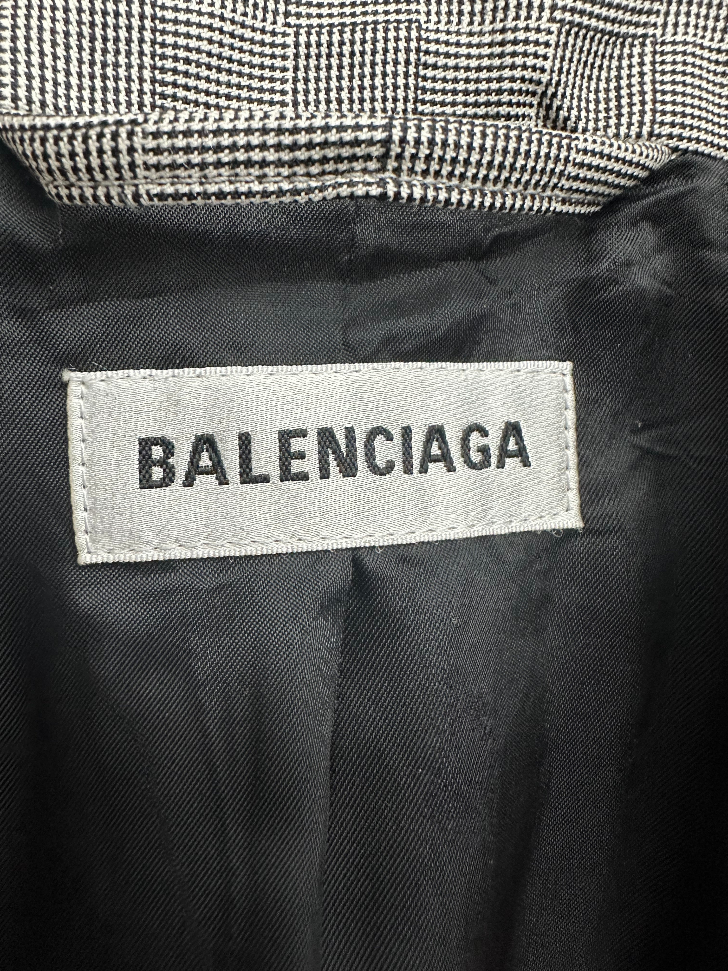 Balenciaga Kaput