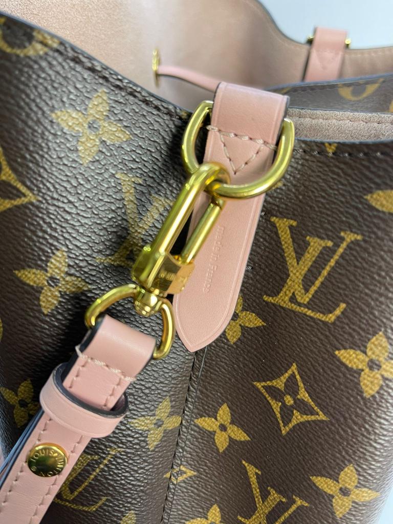 Louis Vuitton torbe ipak je moguće kupiti na sniženju, često i po